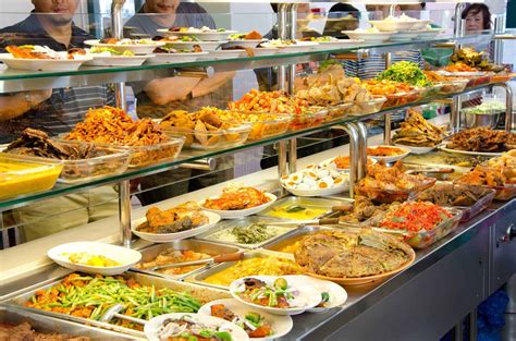 These are the best halal restaurants that offer delivery near Milpitas, CA: Best Halal in Milpitas, CA 95035 - Burma Bay Cafe, Habibi’z, Darda Seafood Restaurant, Hyderabad Dum Biryani, Karimi Restaurant, Küsan Uyghur Cuisine, Bundoo Khan, Halal Gyro Express, IGrill Kebabs and Biryani, IniBurger - Gourmet Burgers.